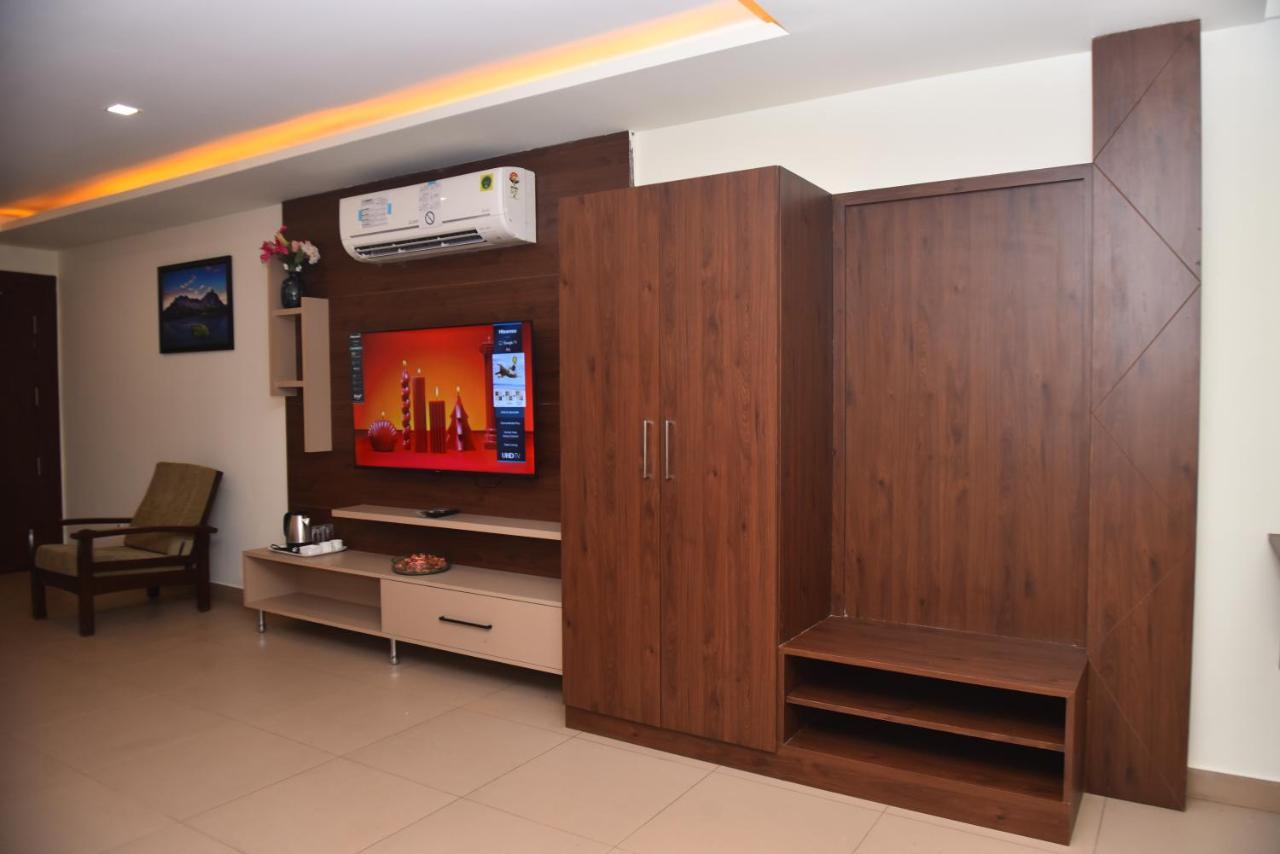 M R Residency Dharwad. Apartamento Exterior foto