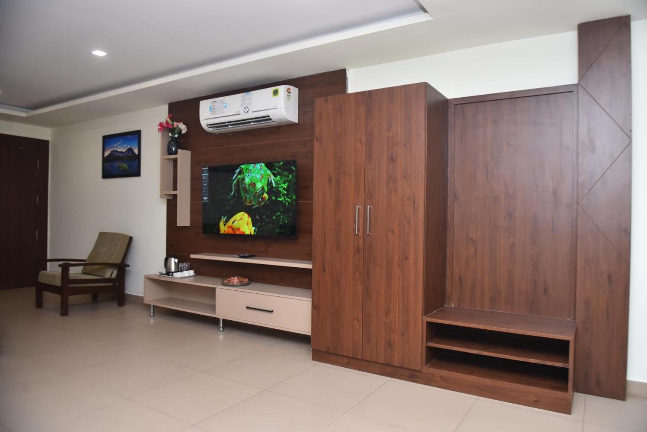 M R Residency Dharwad. Apartamento Exterior foto