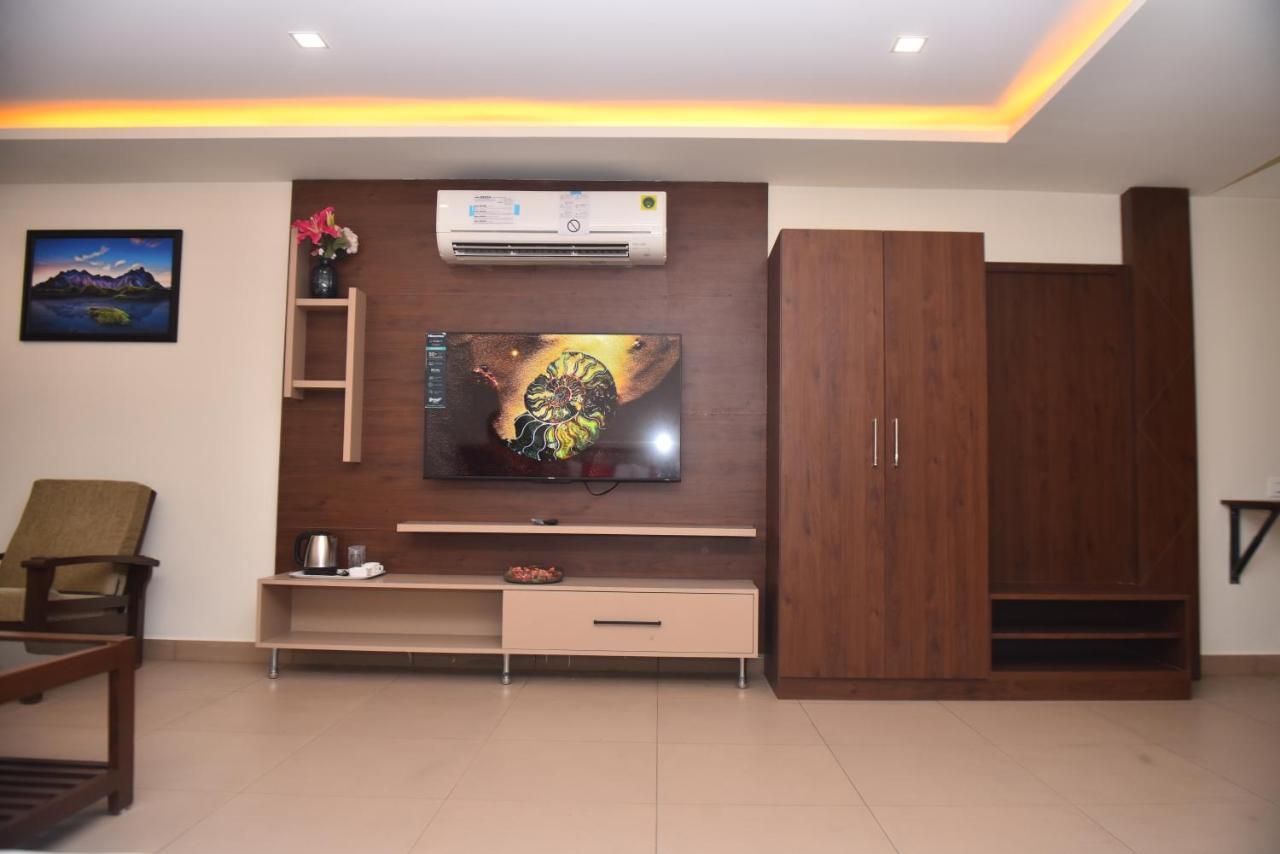 M R Residency Dharwad. Apartamento Exterior foto